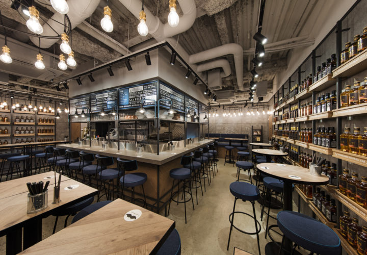 東京都品川区 Bar コントラクト家具 業務用家具 オーダー家具 Oem家具は愛知のshinks株式会社